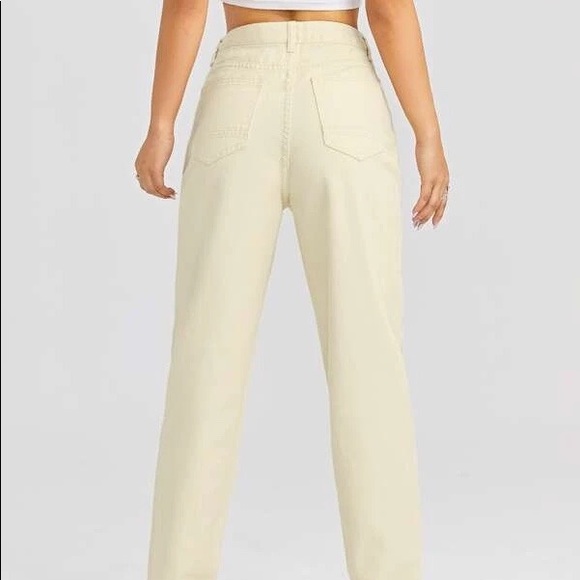 SHEIN High Waist Fold Pleat Roll Hem Jeans - Picture 2 of 4